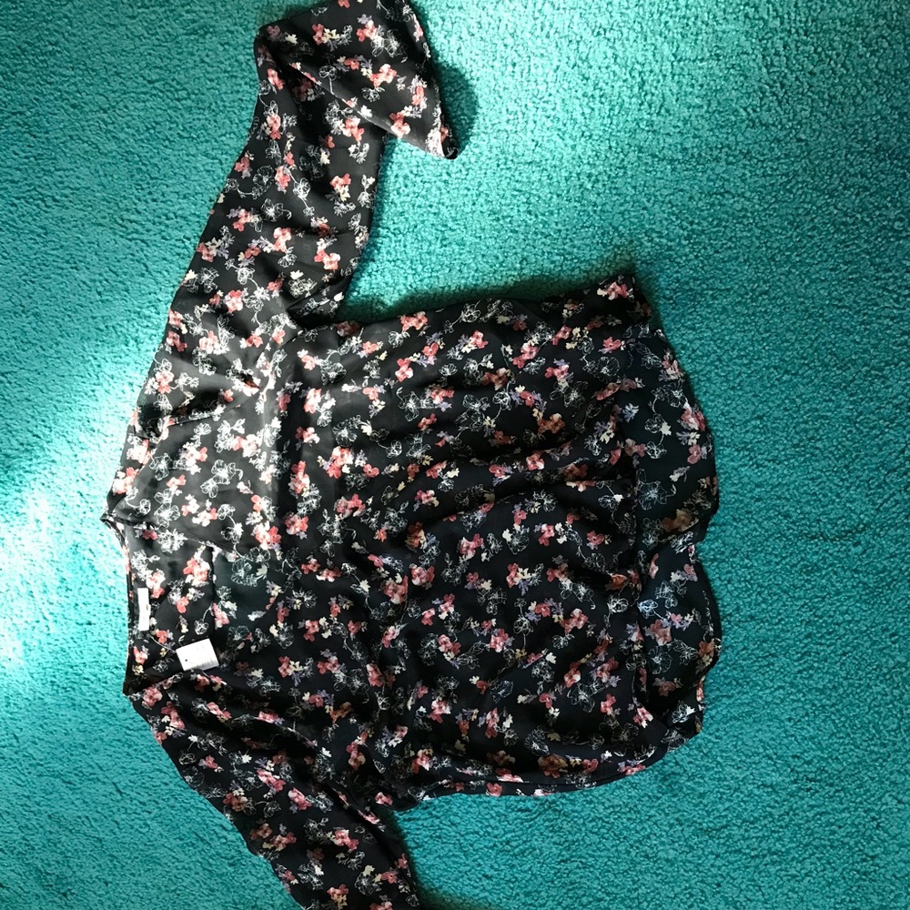 NWT floral long sleeve top